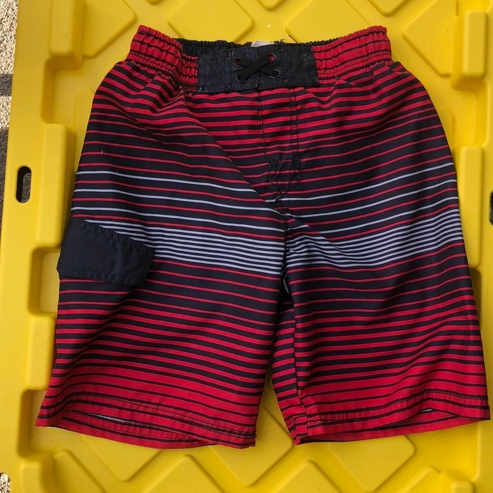 Mossimo swim trunks